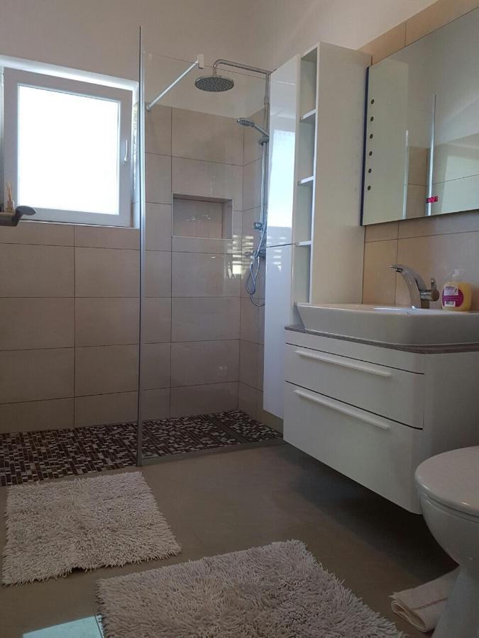 Apartman Ana Dobropoljana Exterior photo